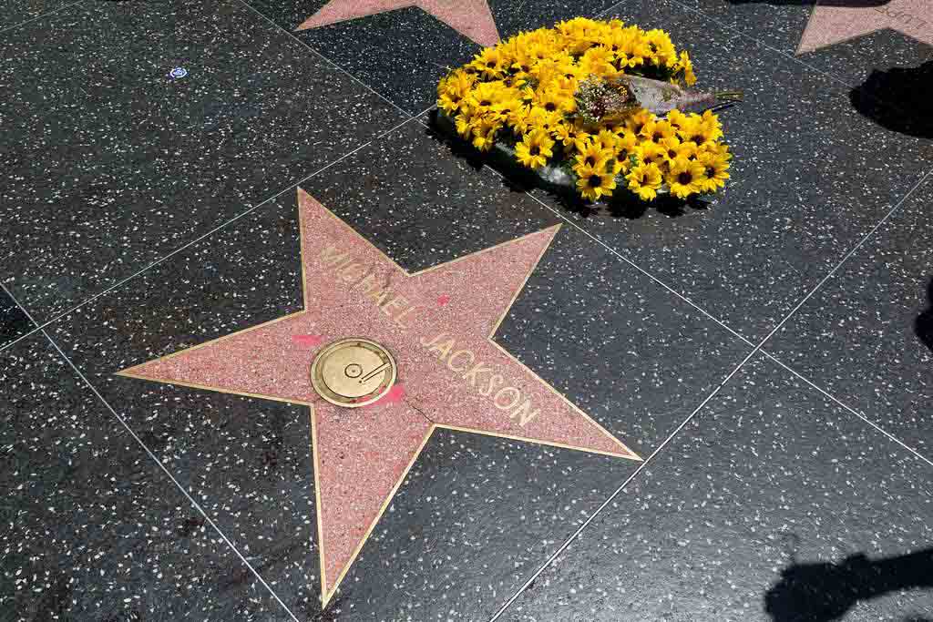 洛杉磯自由行 - 必玩景點 1. Hollywood Walk of Fame (好萊塢星光大道)