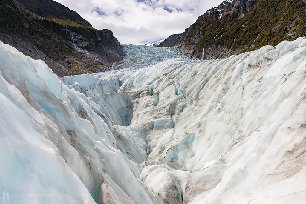 Fox Glacier 景點推薦 1. Fox Glacier Heli-Hiking (直升機冰河健行)