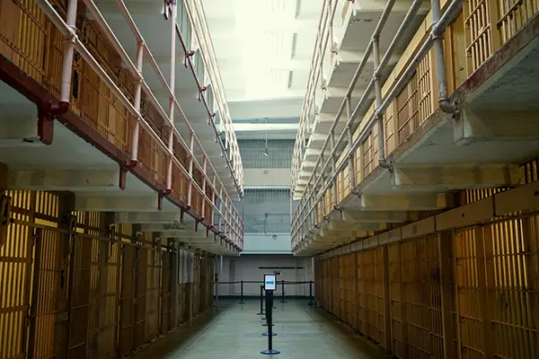 24-13_Alcatraz Prison_v2