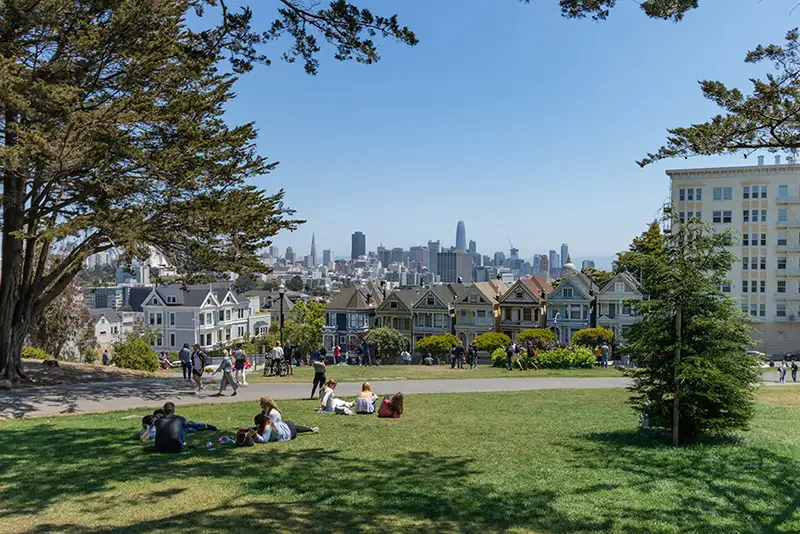 24-18_Alamo Square