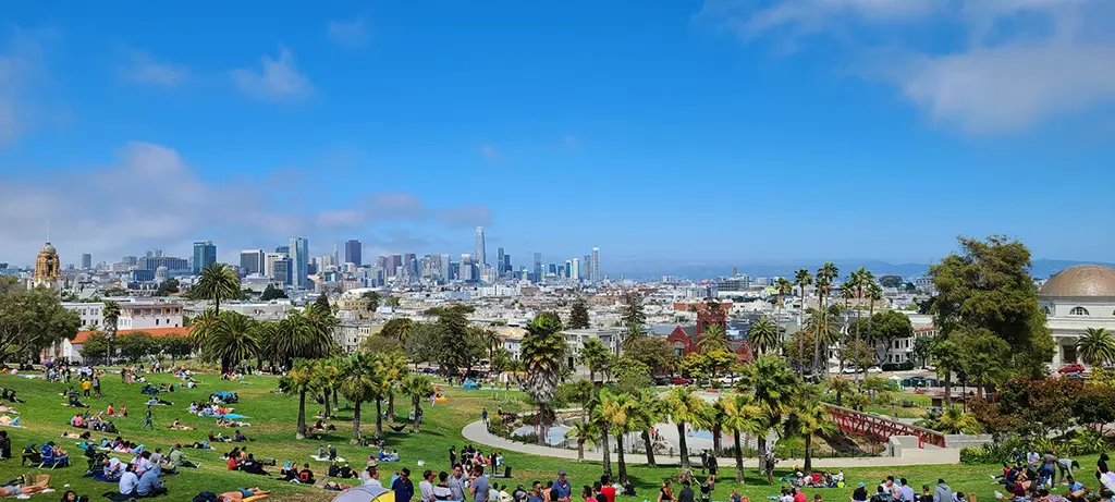 24-23_Mission Dolores Park