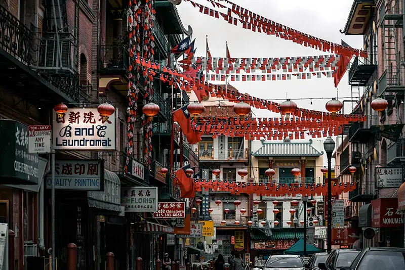 24-29_Chinatown_2