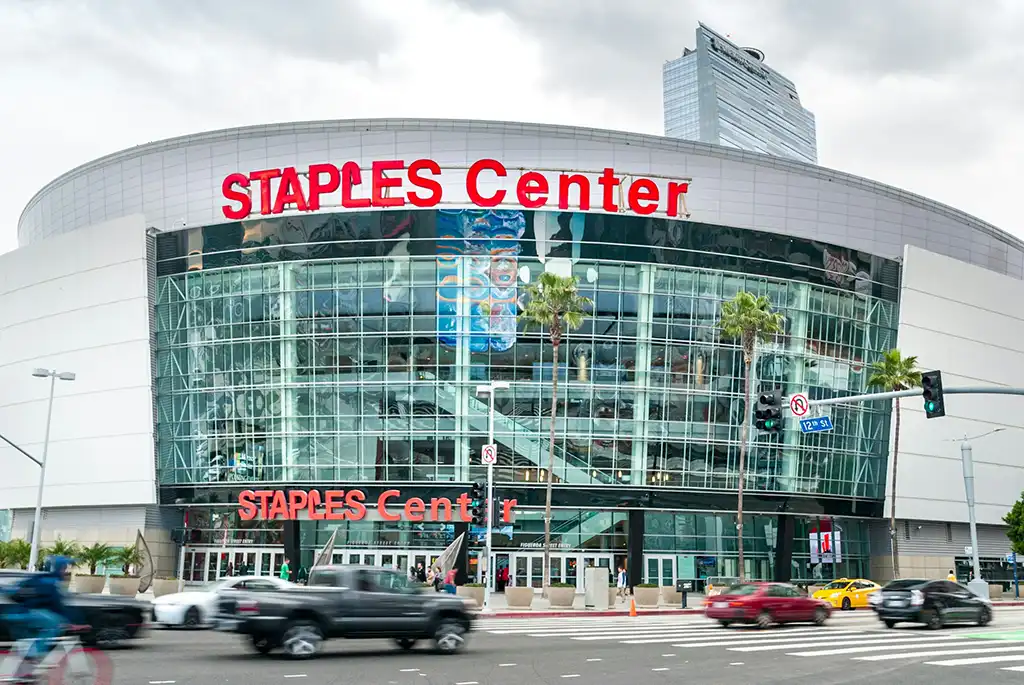 16-27_Crypto_Staples_Center