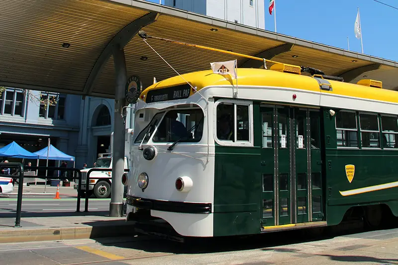 28-11_Historic Streetcar 舊金山交通 3. Historic Streetcars (古董路面電車)