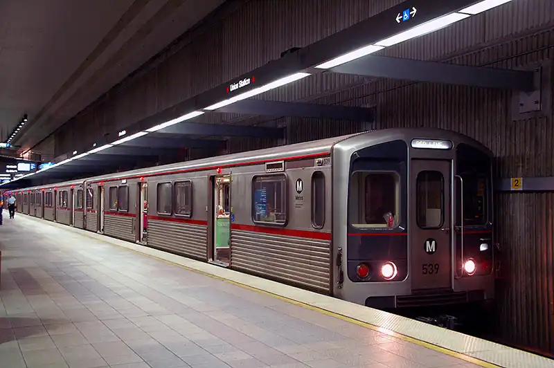 30-10_Metro Rail B Line 洛杉磯交通 #1. Metro Rail (地鐵)