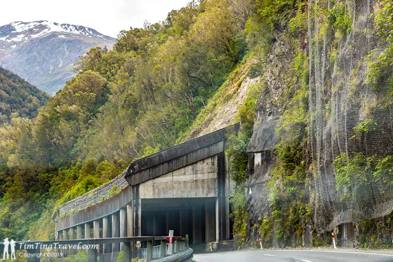 04-13_Otira Gorge Rock Shelter Lookout 紐西蘭 73 號公路沿途景點 6. Otira Gorge Rock Shelter Lookout (岩石庇護所觀景台)