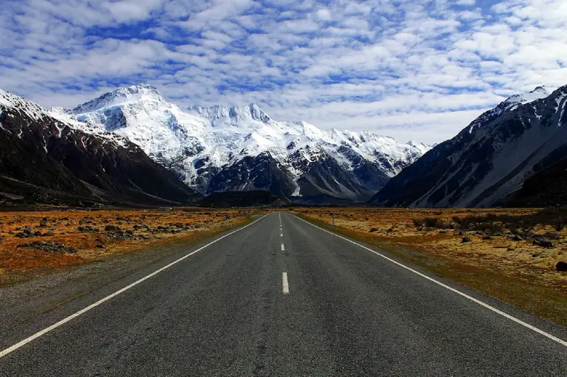 32-12 Mt Cook Rd Lookout Queenstown 到 Mt. Cook 景點推薦 10. Mt. Cook Rd Lookout (庫克山公路景觀台)