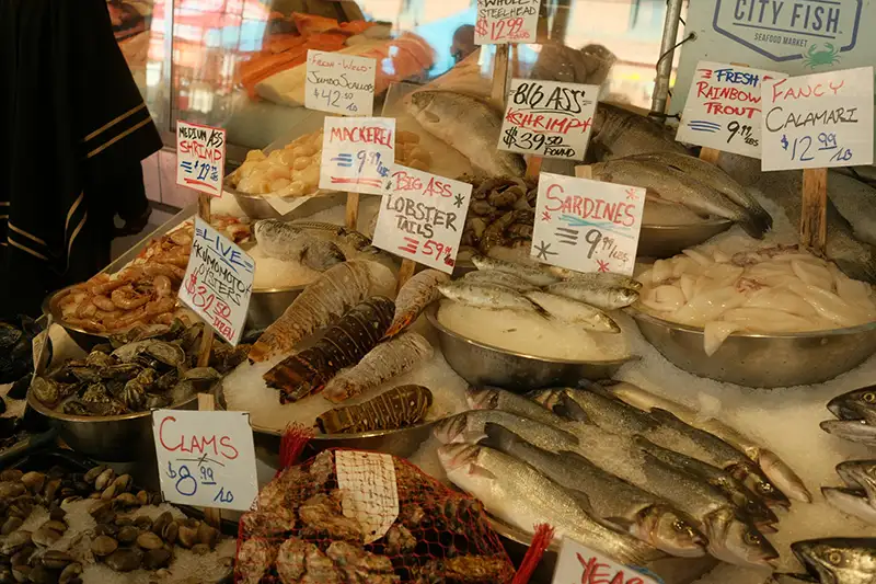 33-06_Pike Place Seafood