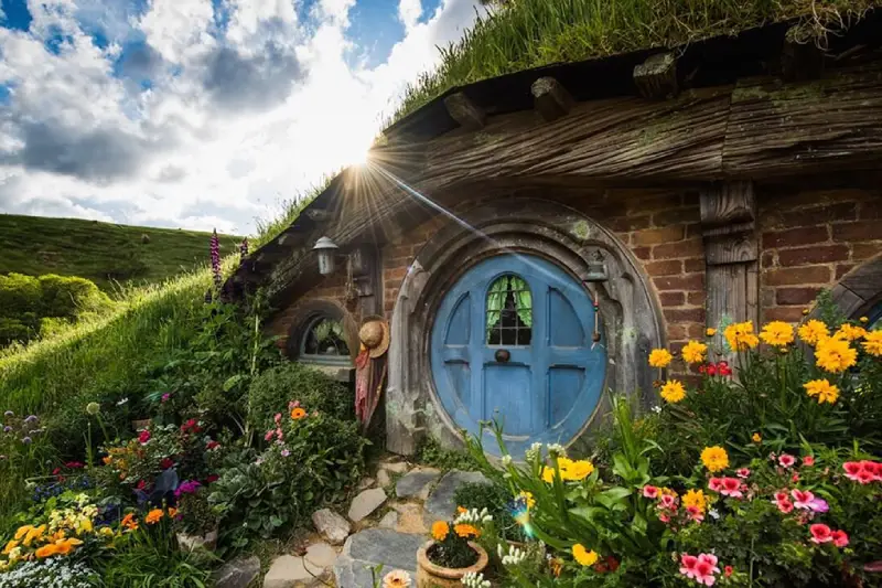 52-07_Hobbiton