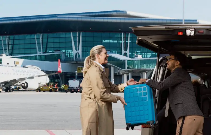 28-17_SFO Airport Pickup