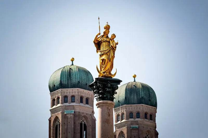04-05_Mariensäule