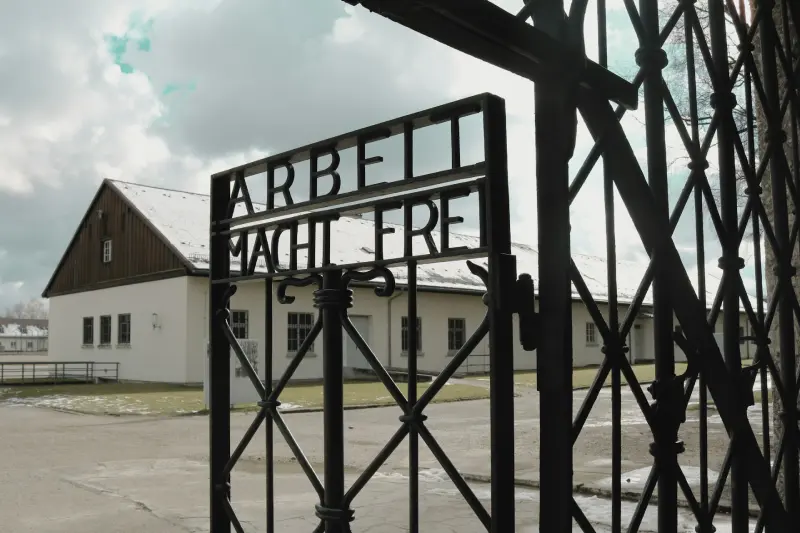 04-32_Dachau-1