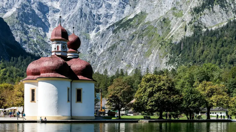 04-37_Königssee Church